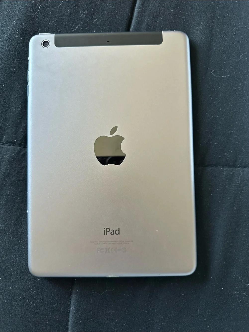 Apple iPad mini 5th Generation - Silver/White Boxed Packaging